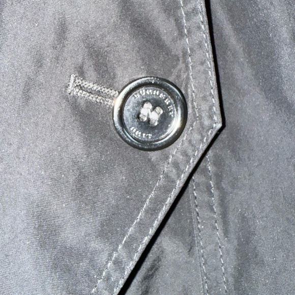 Women's Burberry Black Jacket Size PS - Picture 4 of 9